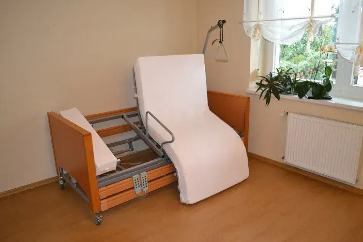 Jakie jest dofinansowanie do łóżka rehabilitacyjnego i jak je uzyskać?