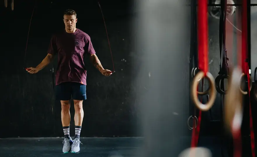 Skakanka crossfitowa: Poradnik eksperta. Opanuj double unders!