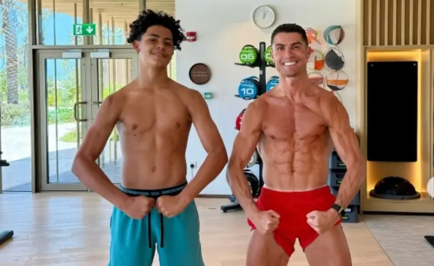 Cristiano Ronaldo Jr. - Gdzie gra i czy idzie śladem ojca?