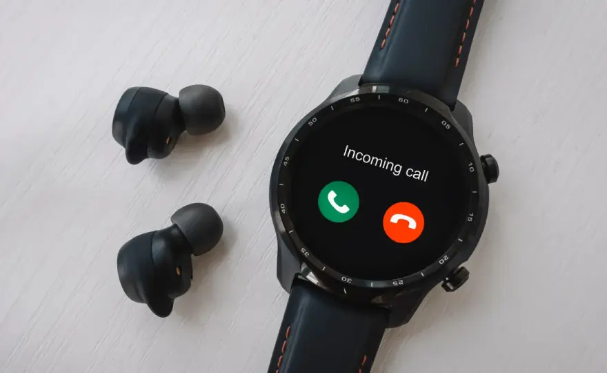 Smartwatch damski: Wybierz styl i funkcje idealne dla Ciebie!