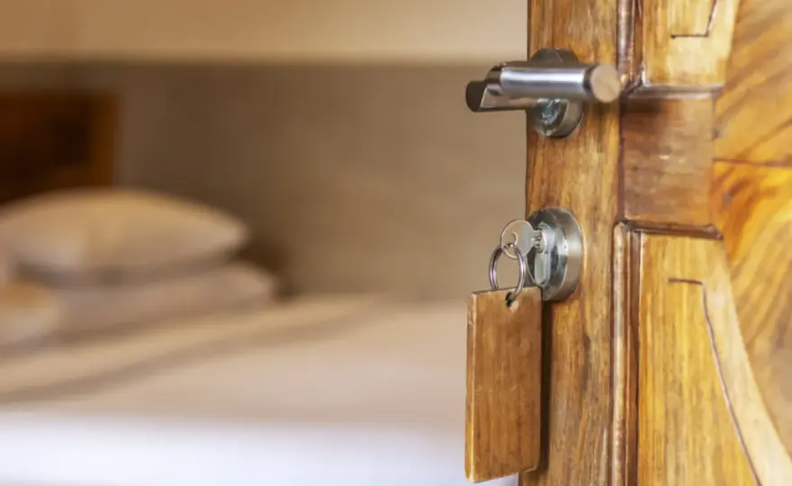 Czym się różni hotel 4-gwiazdkowy od 5? Odkryj kluczowe różnice