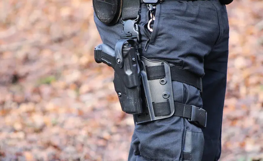 Przewożenie broni w Polsce - Jak uniknąć problemów?