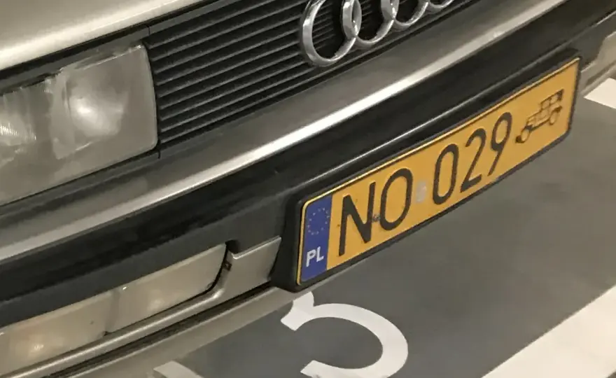 Tablice EPJ - Co oznaczają i jak zarejestrować auto w Pajęcznie?
