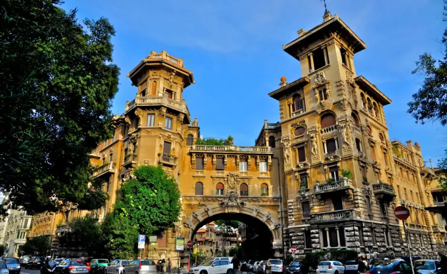 Quartiere Coppedè a Roma - cosa vedere e come visitarlo bene