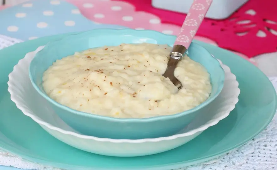 Riso al latte cremoso e tiramisù con crema di riso