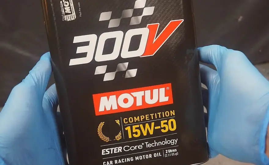 Motul 300V 15W50: Pełna analiza i jak rozpoznać oryginał?