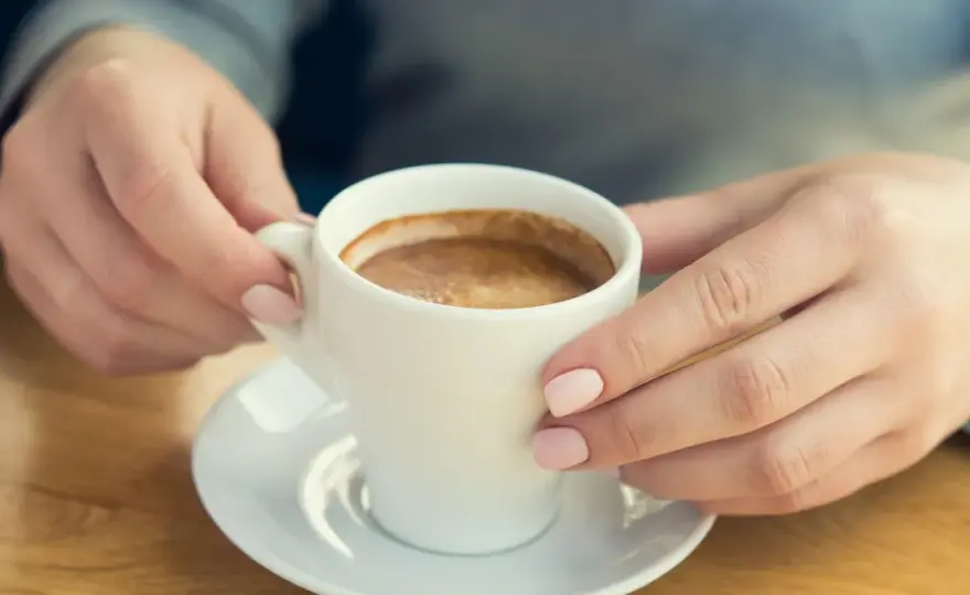 Nescafé i kofeina: Ile naprawdę jej jest? Pij świadomie!