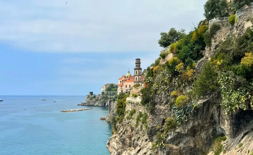 How to Get from Amalfi to Naples Without the Guesswork