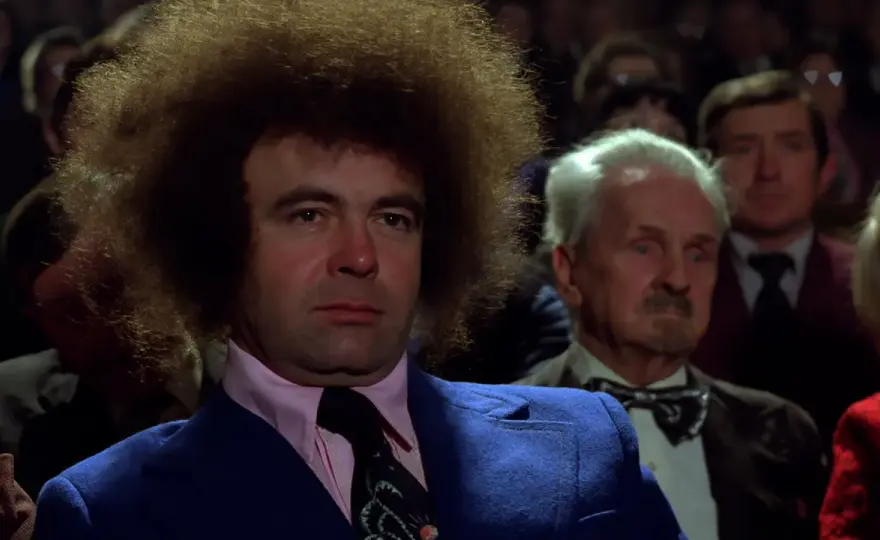 Miś reżyser: Stanisław Bareja i jego kultowy film, który zaskakuje