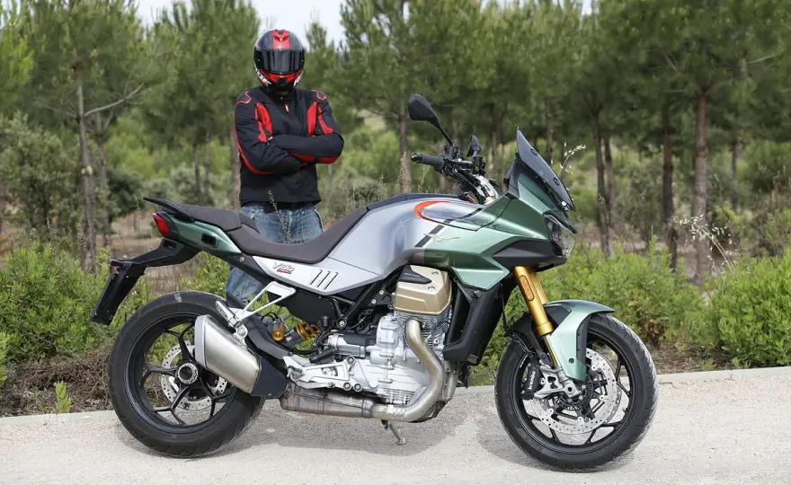 Moto Guzzi V100 Mandello, guía para entenderla y elegir versión