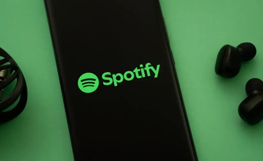 Spotify za darmo - czy to się opłaca? Pełny przewodnik