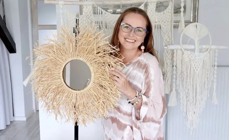 Jak zrobić lustro DIY? Stwórz unikalne z oszczędnością do 70%!