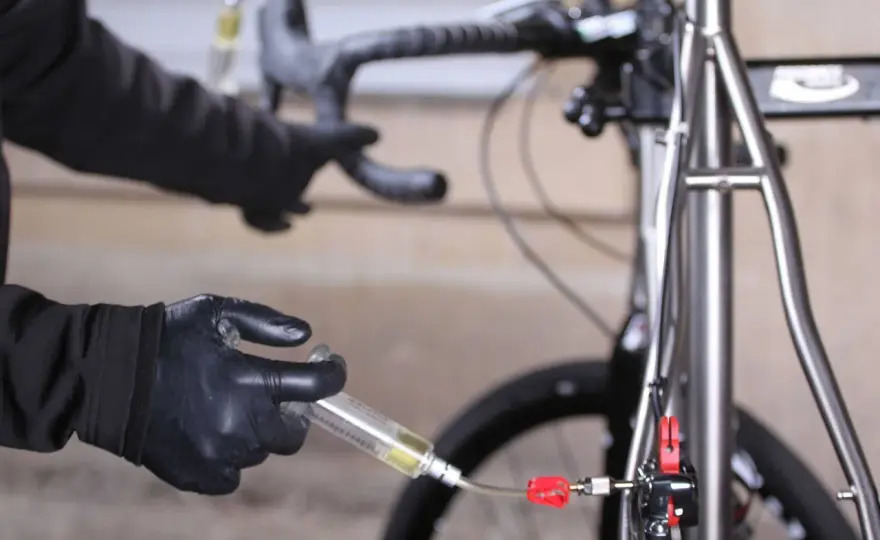 MTB Brake Bleed Order - The Right Way for a Firm Lever