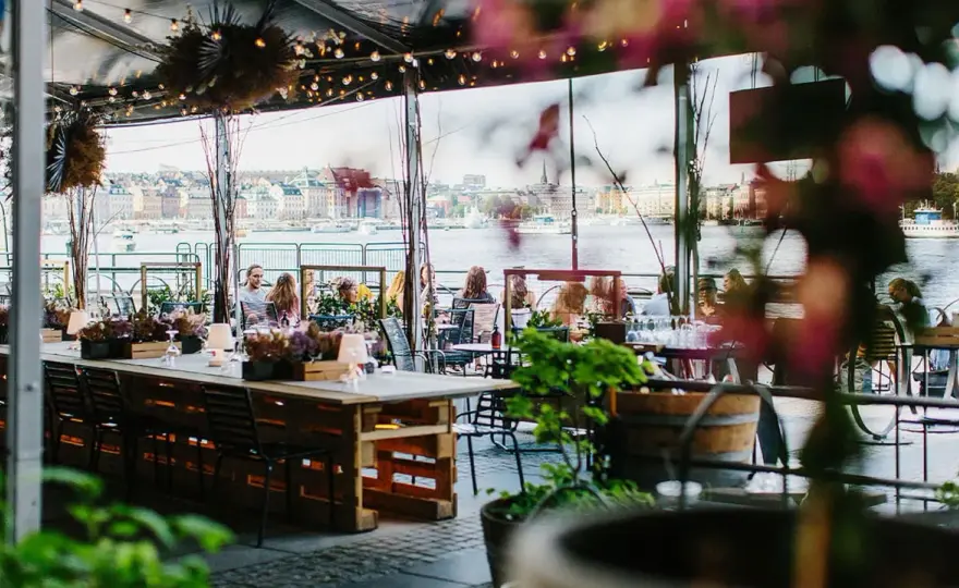 Verandan på Fotografiska - öppettider, utsikt och bästa tiden