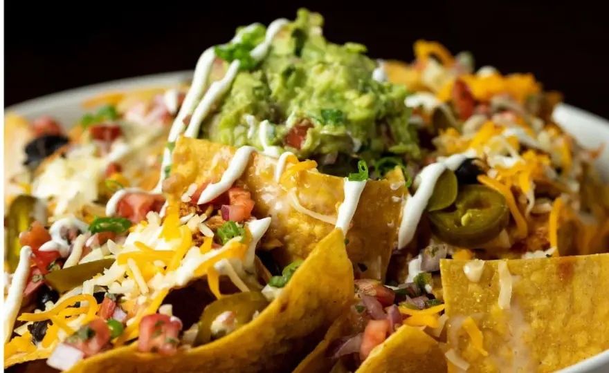 Recetas nachos caseros: disfruta de nachos crujientes y fáciles de hacer