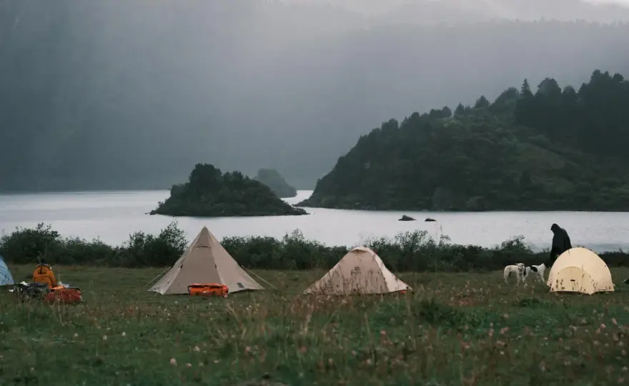 Samotny wyjazd po Polsce - planuj mądrze i bez stresu!
