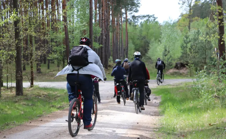 Ile kalorii spalasz na rowerze? Sprawdź swój wynik!