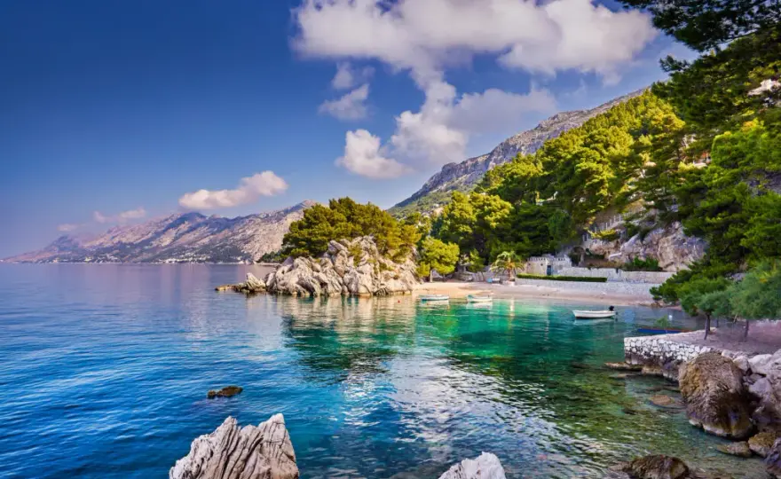 Makarska: Co zwiedzić? Najlepsze miejsca, plaże i Skywalk