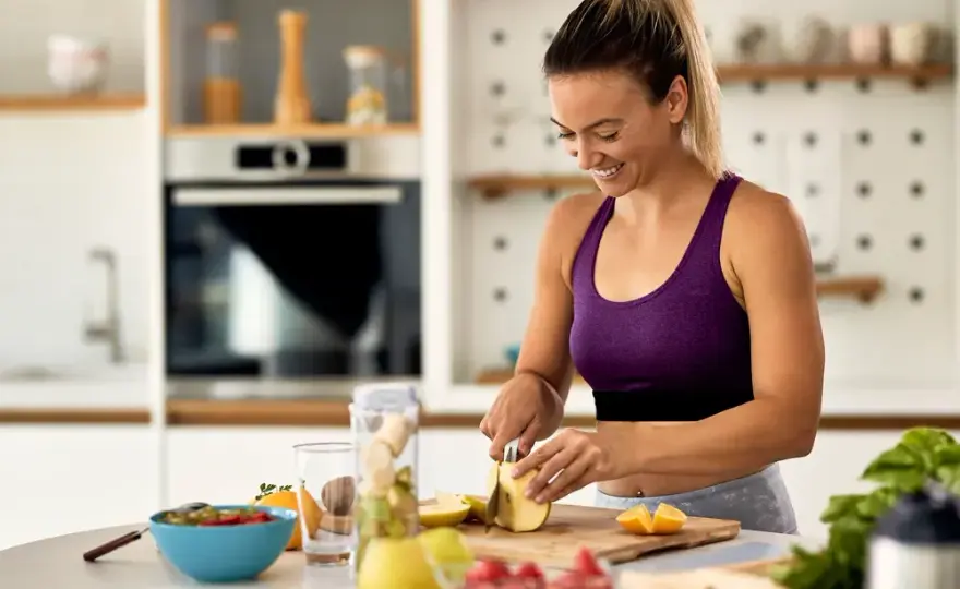 Trening? Oto 20+ przepisów na posiłki po nim! Masa, redukcja, regeneracja