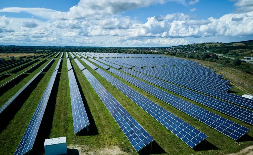 Elektrownie słoneczne: Polska vs. świat kto liderem?