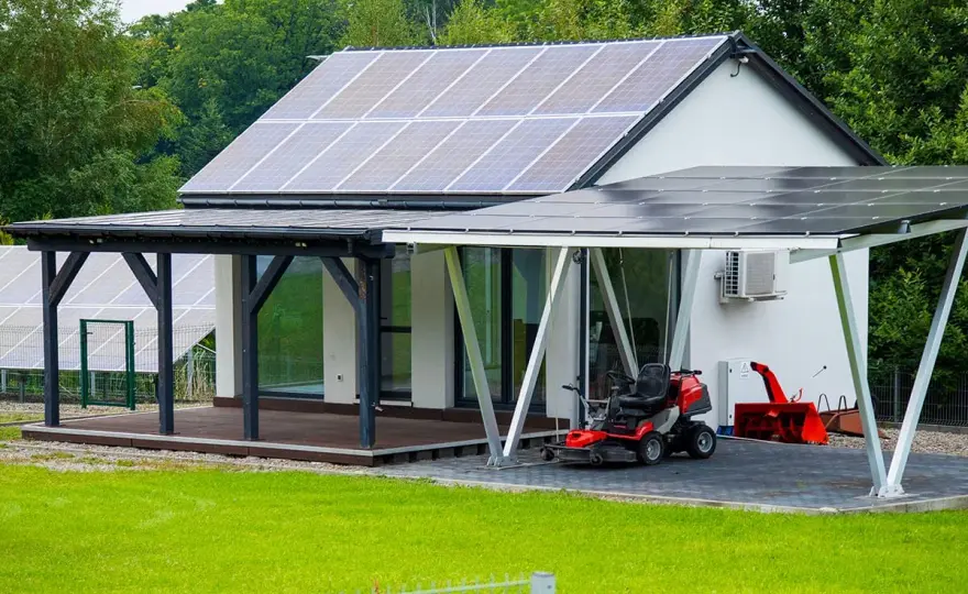 Vendre maison avec panneaux solaires - Guide complet