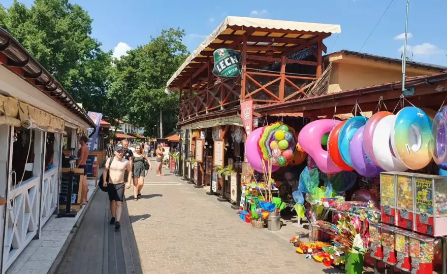 Skorzęcin - Plaża, woda, las. Co robić i jak zaplanować wyjazd?