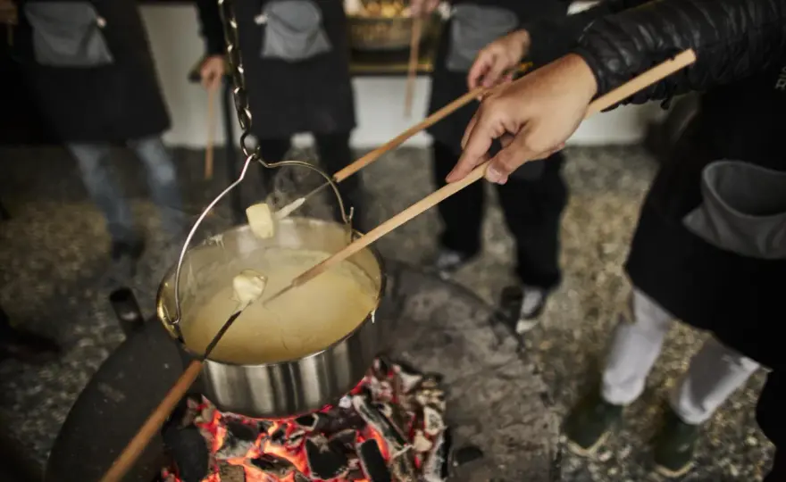 Fondue suisse traditionnelle - proportions, gestes et erreurs