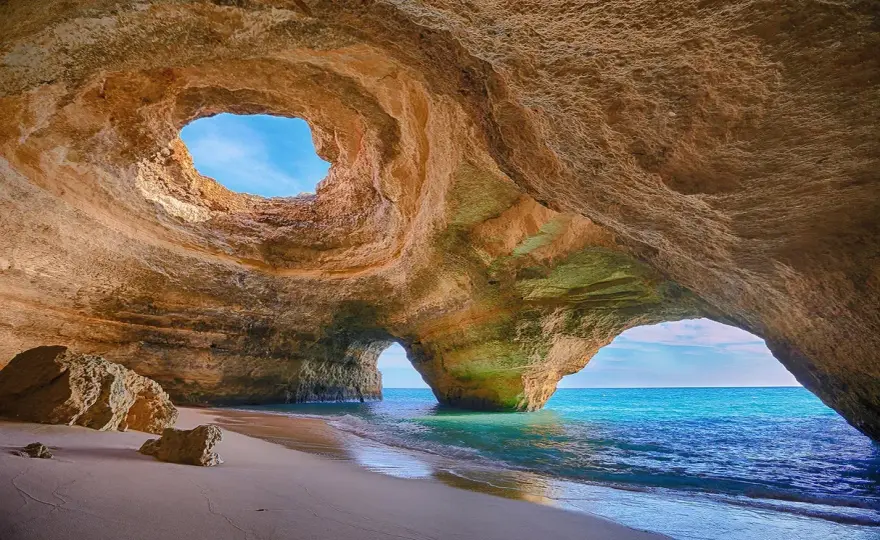 Dónde viajar en noviembre y acertar con sol, vino o mar