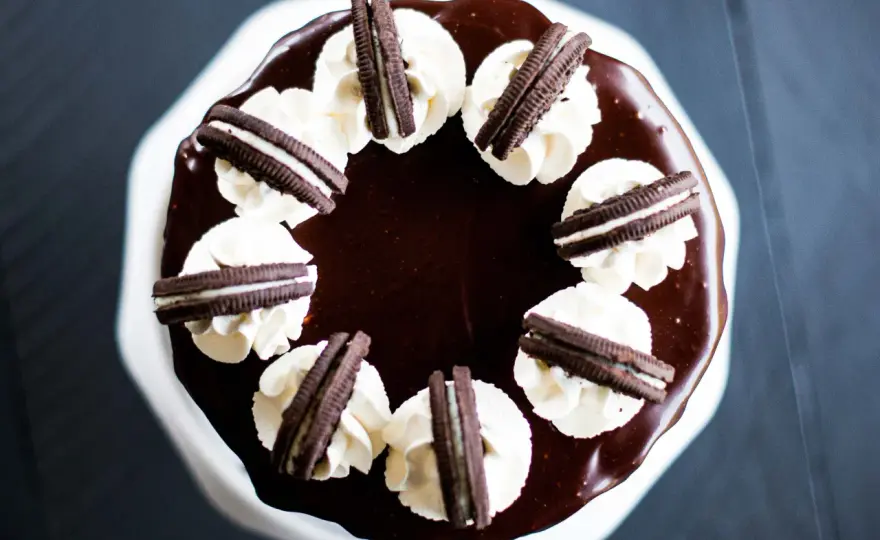 Layer Cake Oreo Parfait - Recette Facile et Astuces Inratables