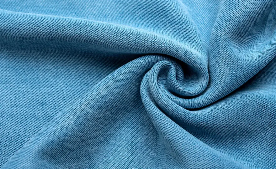 Lyocell - materiał idealny? Koszule, T-shirty, pielęgnacja
