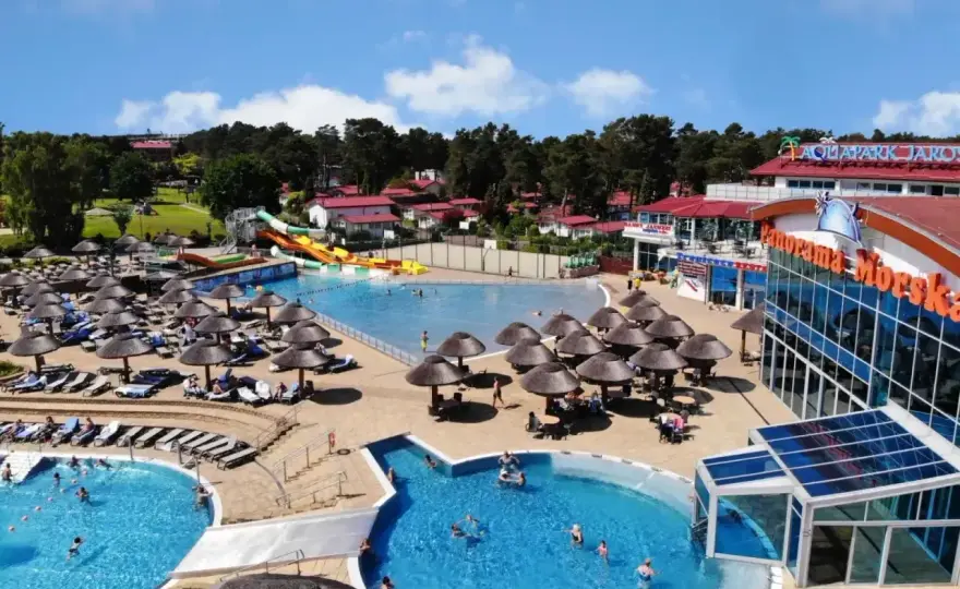 Hotel nad morzem z basenem all inclusive - Jak wybrać mądrze?
