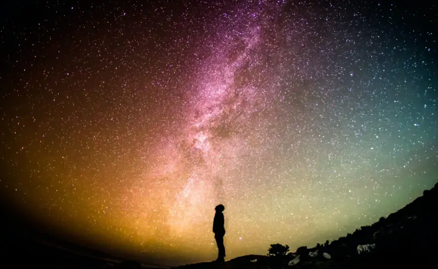 Zaskakujące powiązania między astronomią a astrologią, które musisz znać