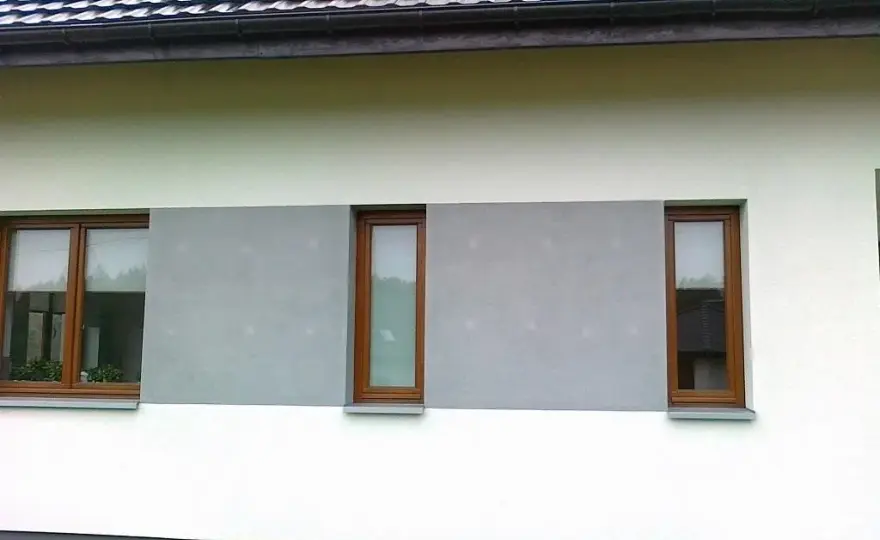 Czym malować elewację kornik, aby uniknąć kosztownych błędów?