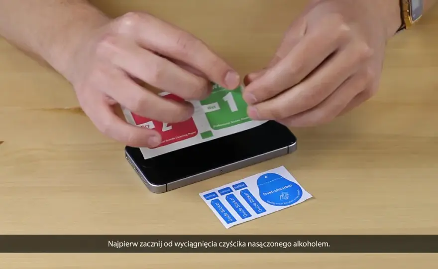 Jak nakleić szkło na telefon: jakie są najlepsze instrukcje?