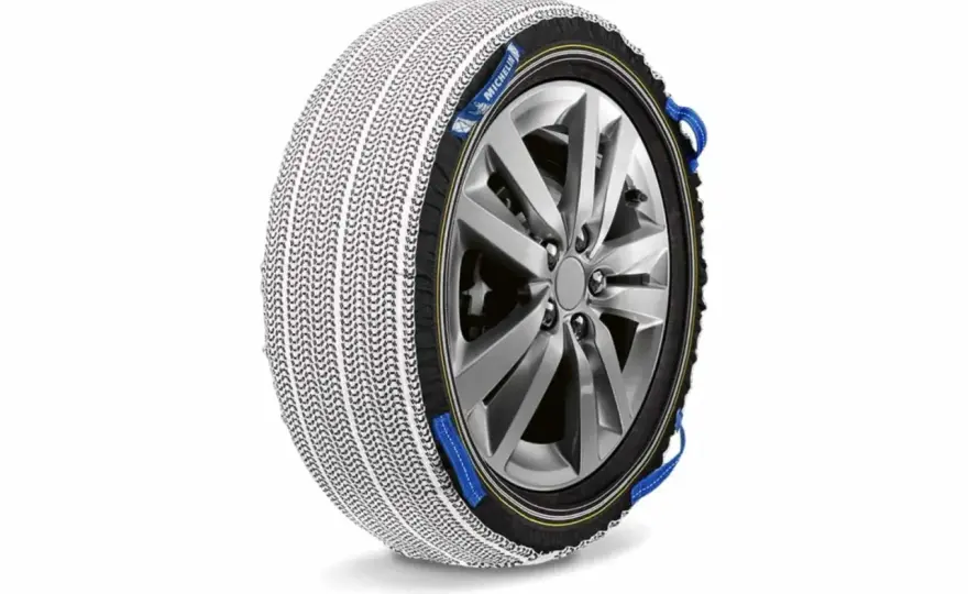 Fundas textiles o cadenas metálicas para nieve, cuál elegir?