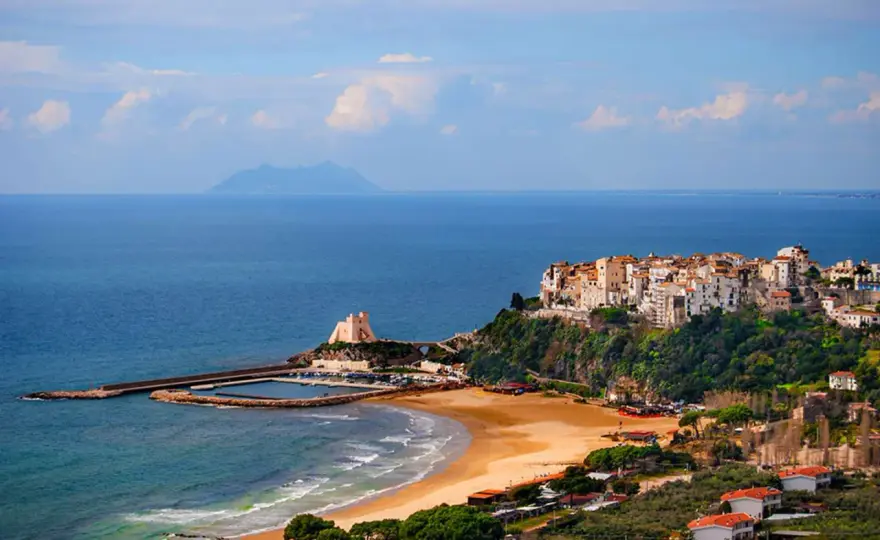 Plages près de Rome : Votre guide pour une escapade parfaite
