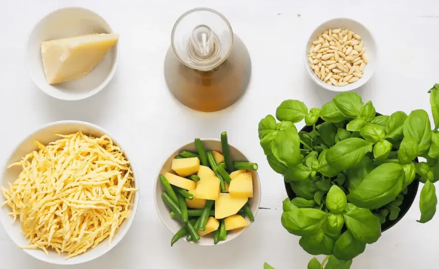 Pesto senza pinoli - ricetta facile e sostituti che funzionano