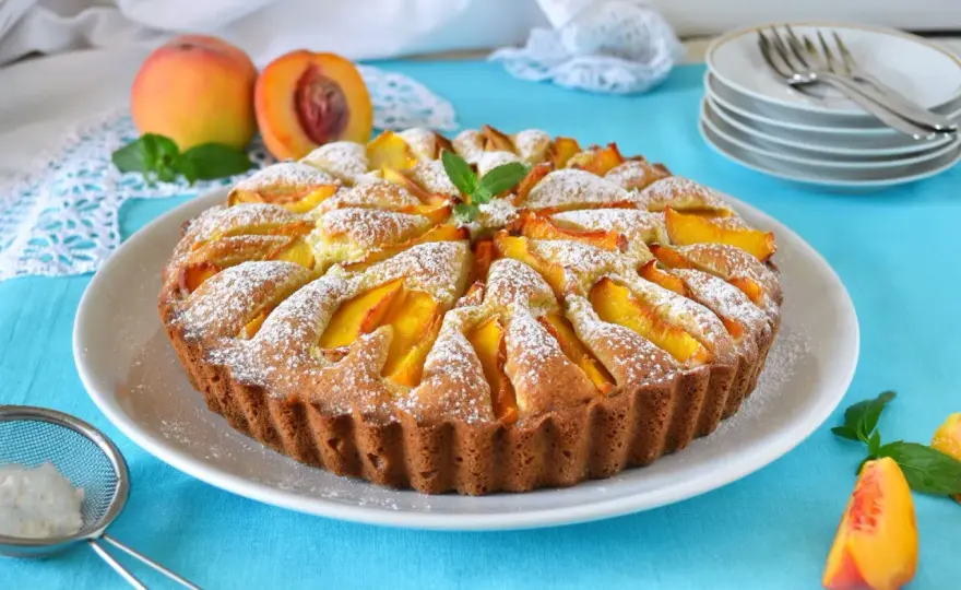 Tarta z brzoskwiniami - Przepis na idealny deser!