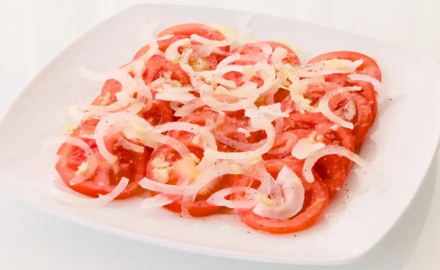 Ensalada de Tomate Perfecta - El Secreto para un Sabor Único