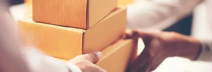 Spedytor krajowy kto to? Kluczowe informacje o jego roli i obowiązkach