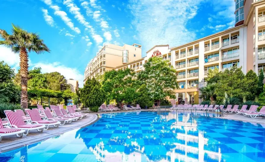 Hotel Alba Bułgaria - Czy to idealne all inclusive dla Ciebie?