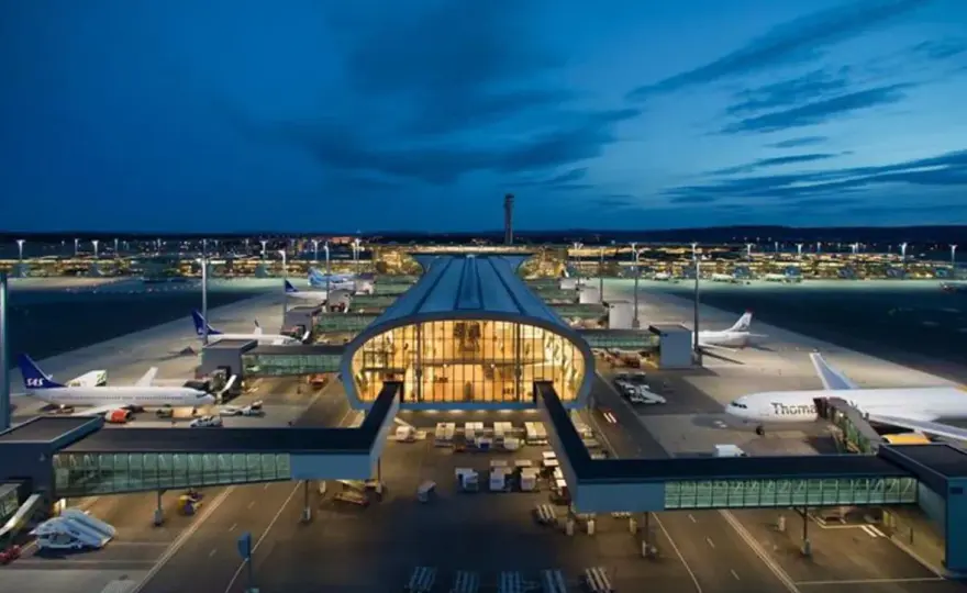 Oslo Gardermoen (OSL): Twój przewodnik po dojeździe i usługach