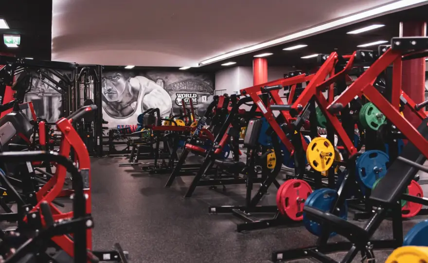 Fabryka Formy Strzeszyńska (dawniej Gym World): Twój przewodnik