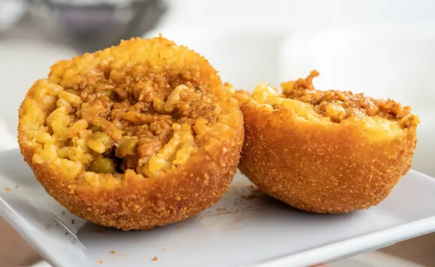 Arancini - czym są sycylijskie kulki ryżowe i jak je rozpoznać
