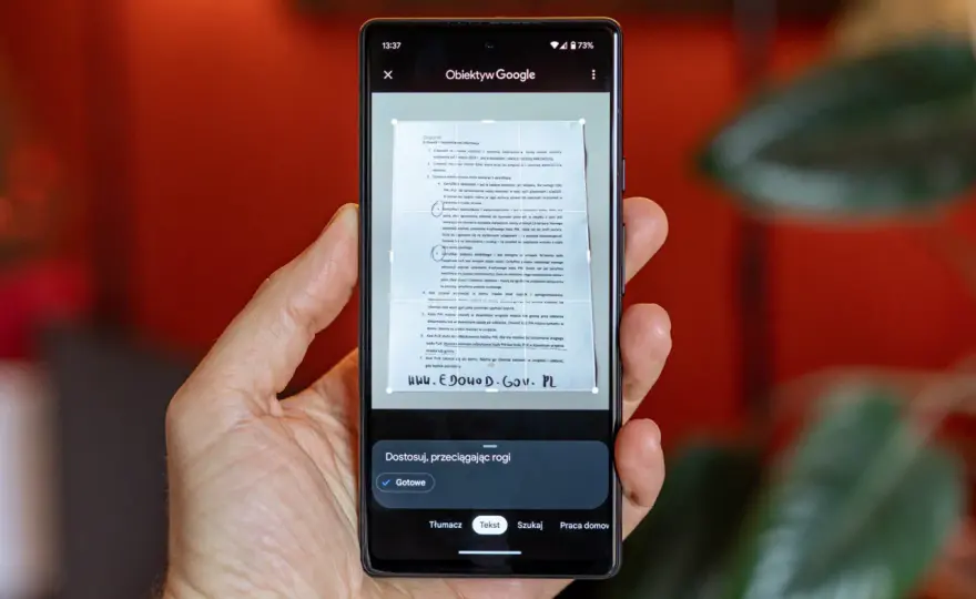 Skaner w telefonie - Czy zastąpi biurkowy? Poradnik
