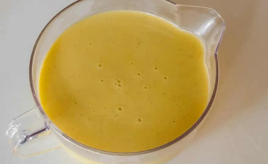 Crème anglaise parfaite - La recette légère et inratable