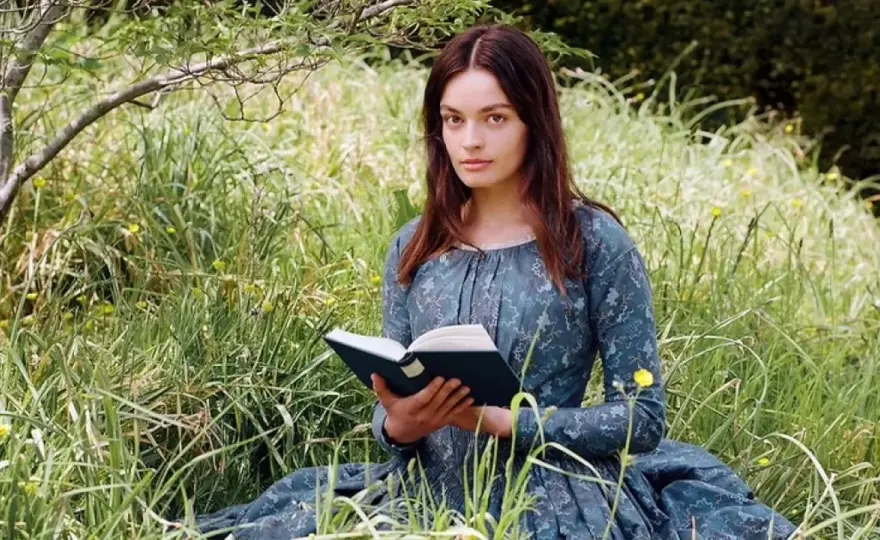Austen vs Brontë: Ewolucja bohaterek literackich XIX wieku