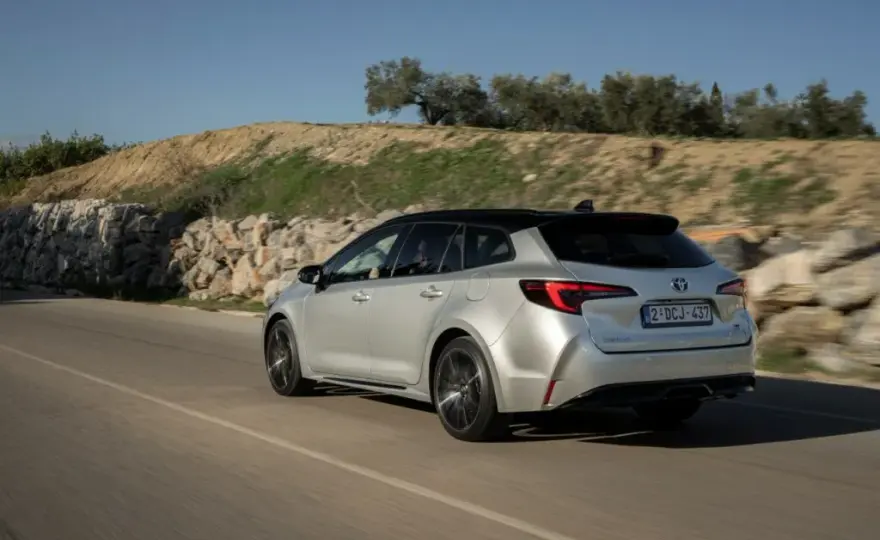 Pojemność baku toyota corolla – sprawdź, co musisz wiedzieć