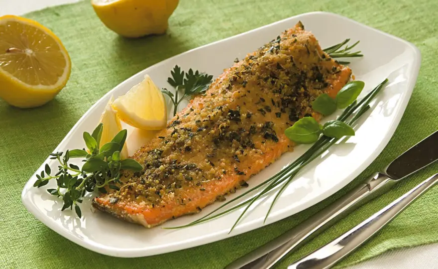 Trota salmonata al forno: la ricetta perfetta (morbidissima!)