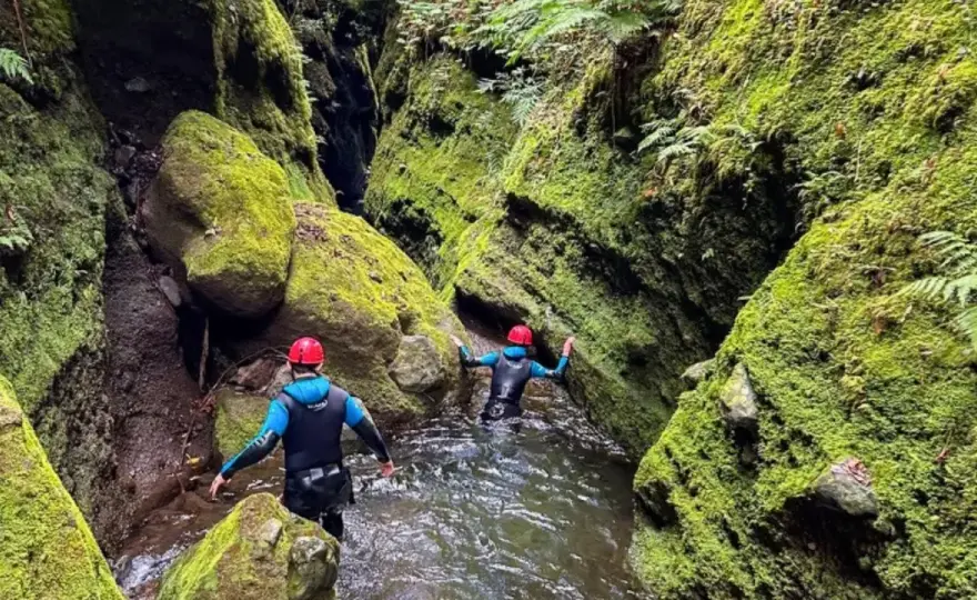 Canyoning - praktyczny przewodnik dla początkujących